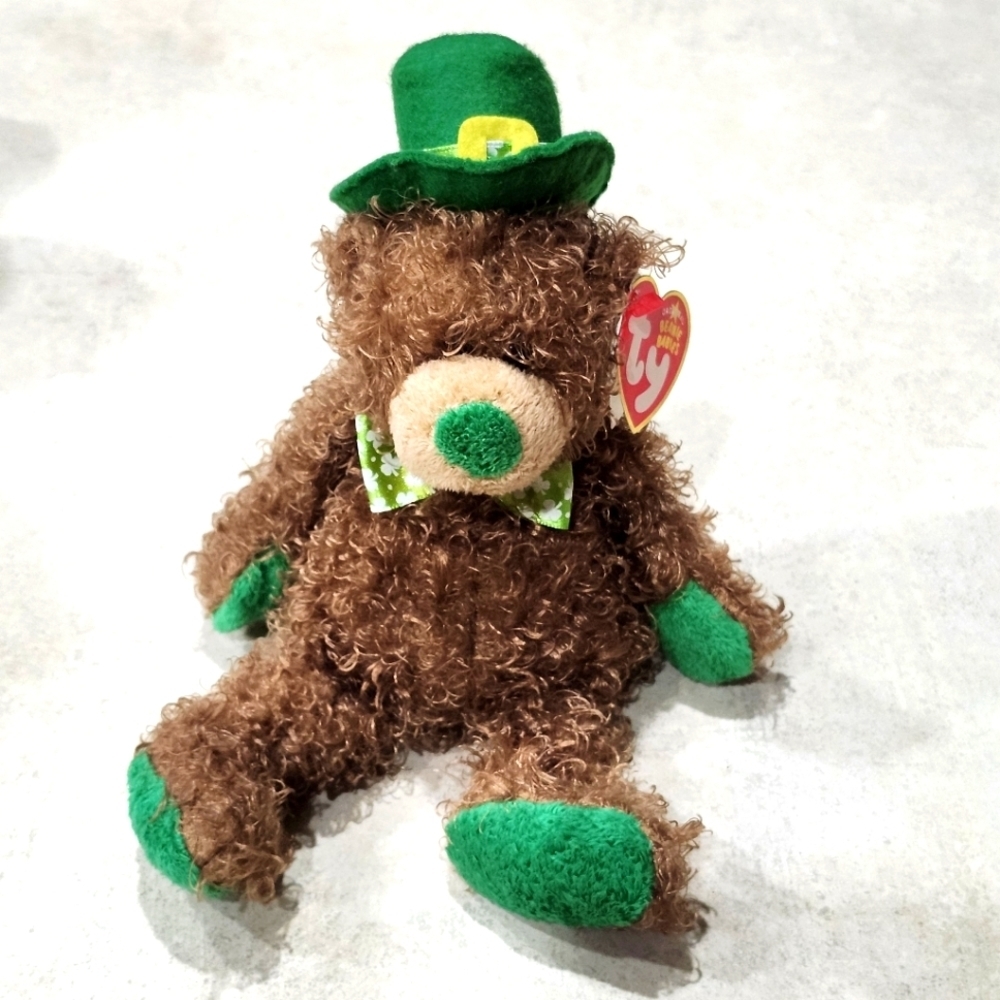 Ty Beanie Baby Lucky O'day Brown Bear Green Hat & Bow March 17 2006